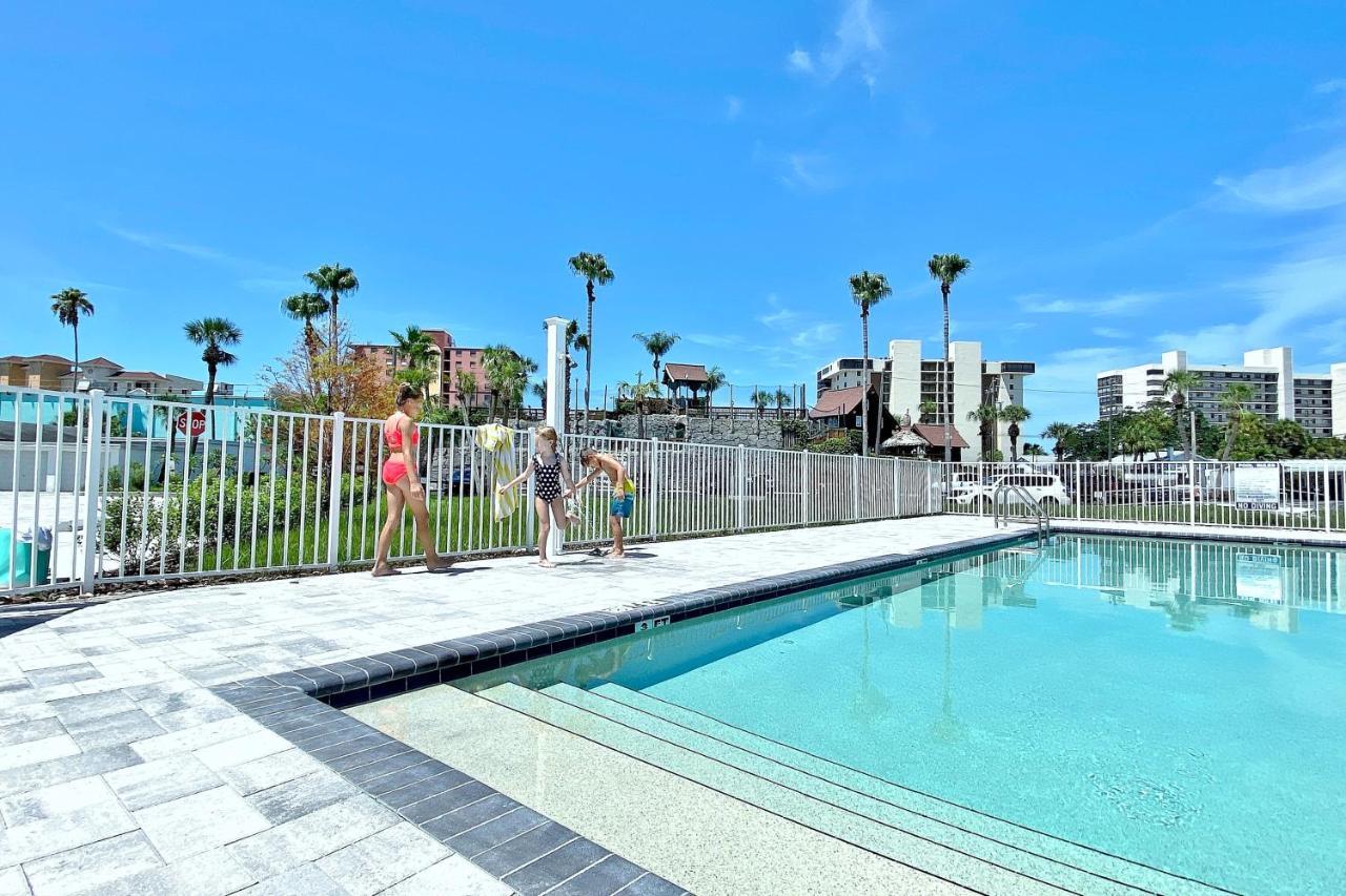 Apartamento Madeira Del Mar 303 St. Pete Beach Exterior foto
